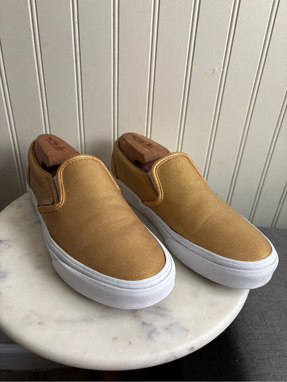 Vans Leather Slip Ons Sneakers Women 8.5 Gold Casual Classic Streetwear Metallic - Picture 2 of 8